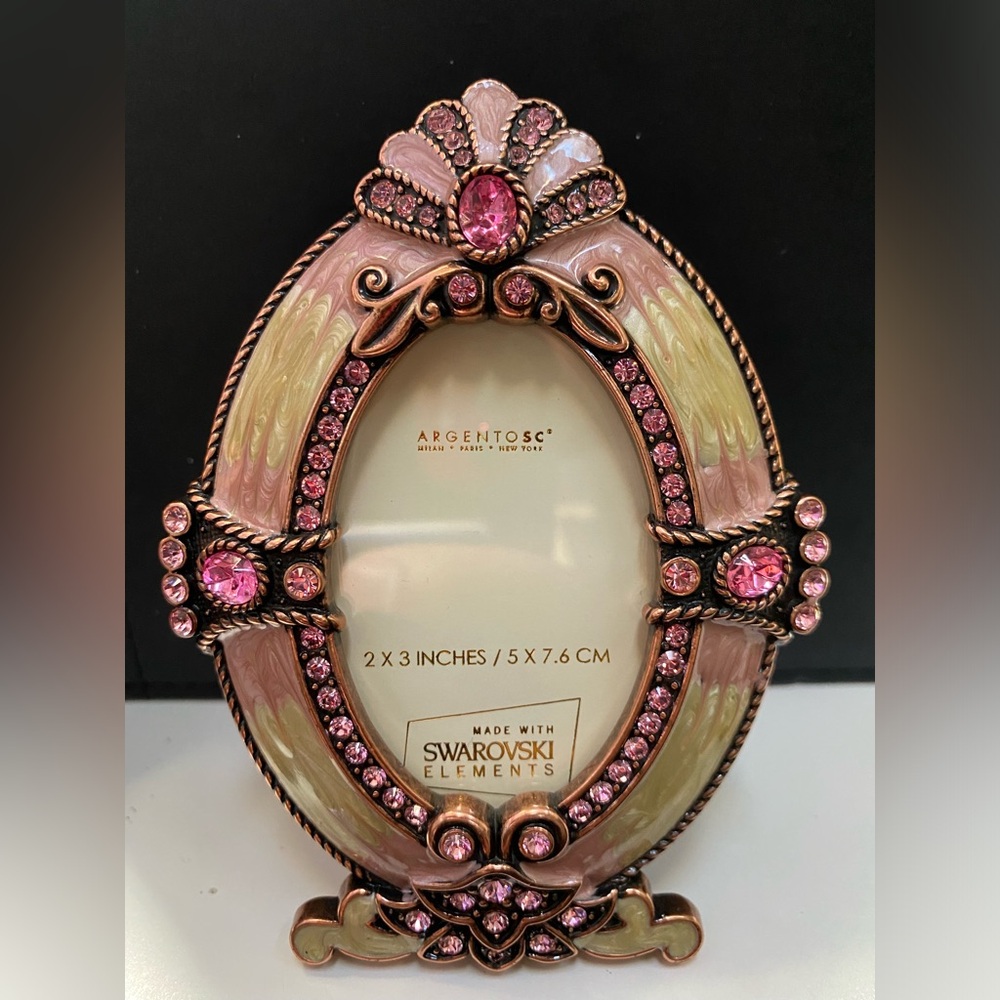 Argento SC Swarovski Royal Pink Enamel & Crystal 2" x 3" Oval Frame